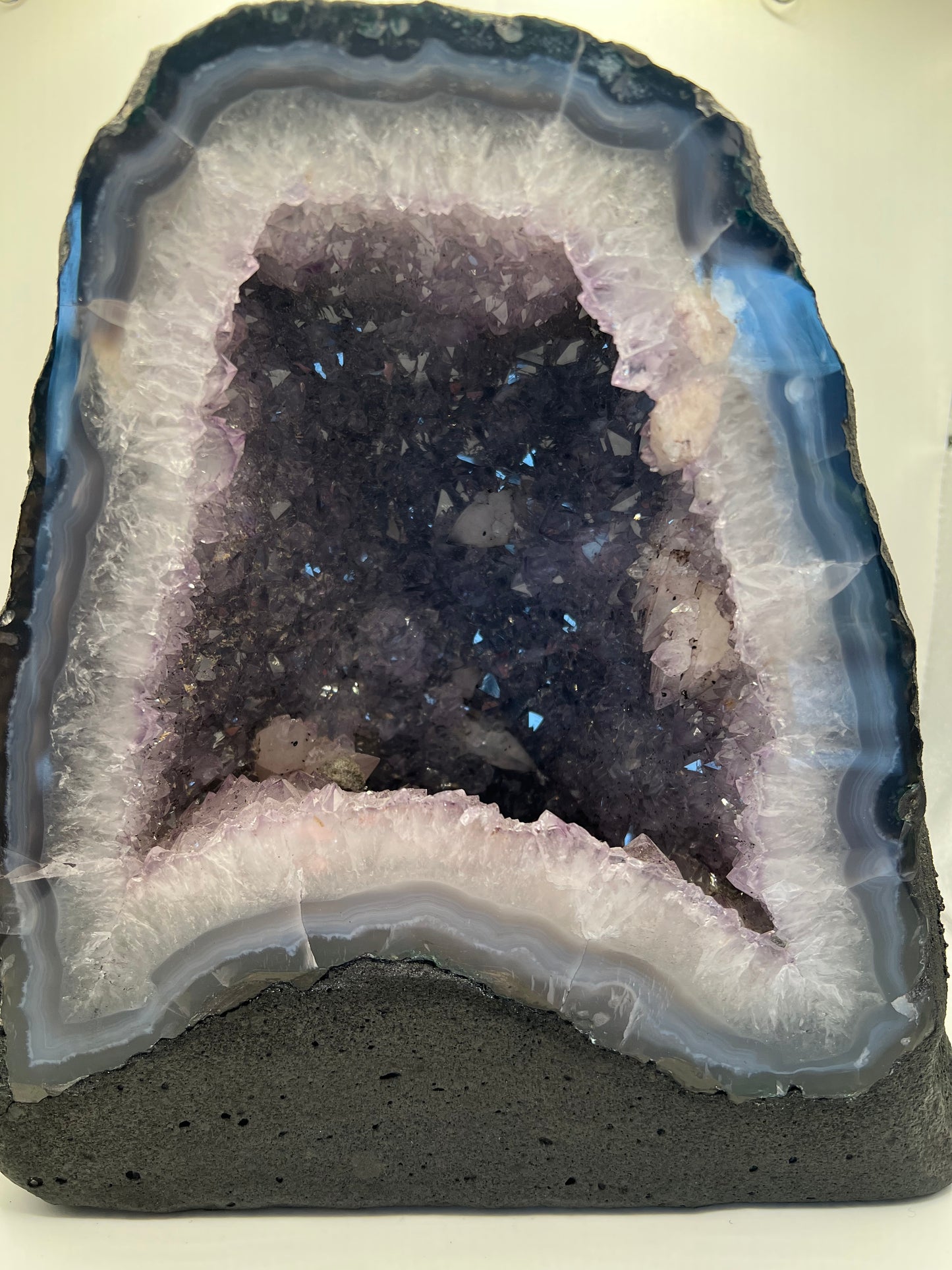 Grote groene amethist geode
